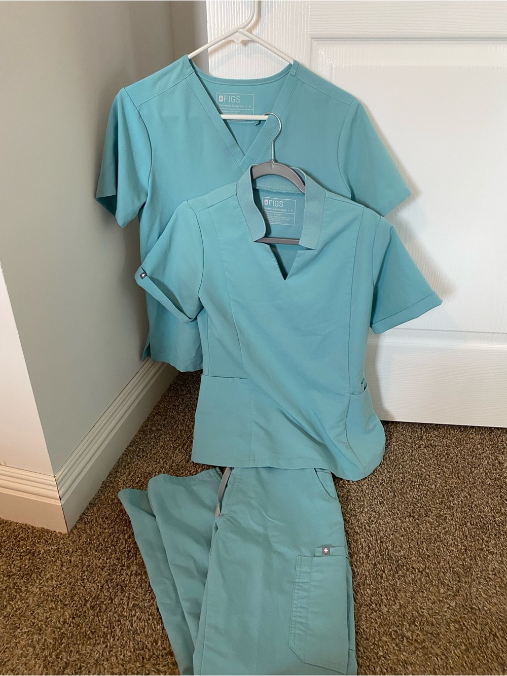 Figs teal scrub bundle